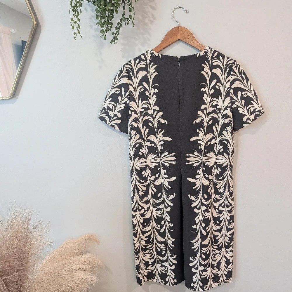 Tory Burch Black and Cream Floral Pattern Shift Dress Size M